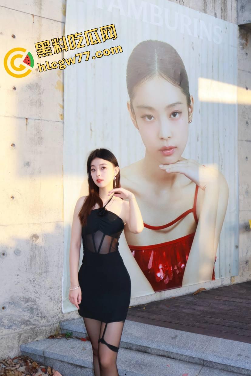 三千块约上澳门外围极品女神,狗链拴脖子跪舔伺候,后入到嗓子都叫沙哑了,这服务值疯了!