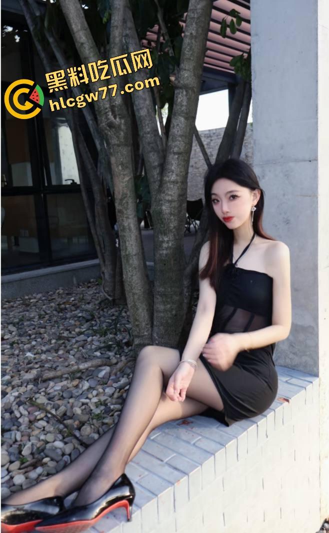 三千块约上澳门外围极品女神,狗链拴脖子跪舔伺候,后入到嗓子都叫沙哑了,这服务值疯了!