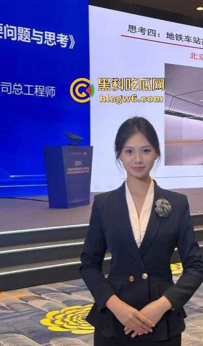 退役警花下海经商服务洋鬼子被按床打桩 又一个制服浪货被操成肉便器 警花传人不如『张津瑜』还想靠肉体上位？