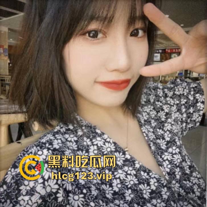 汕头大学约炮门!05年肉丝小学妹被体育生狂插,甜美叫声勾魂,男友干不动的被学长操翻!