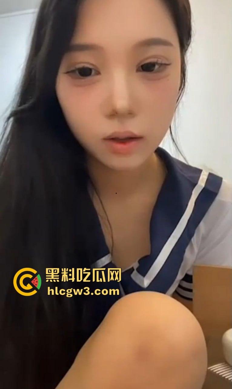 韩国颜值反差【SOEUN】卧蚕网红私拍福利大曝光 自慰舔食吸茎抽插骚穴 尺度大到爆炸!