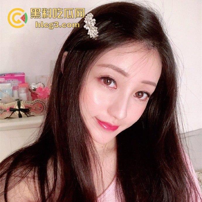 极度反差高颜值清纯女神【晓雅】性爱私拍曝光!白肤大波粉奶头尽显诱惑,私处已被金主玩黑令人心动!