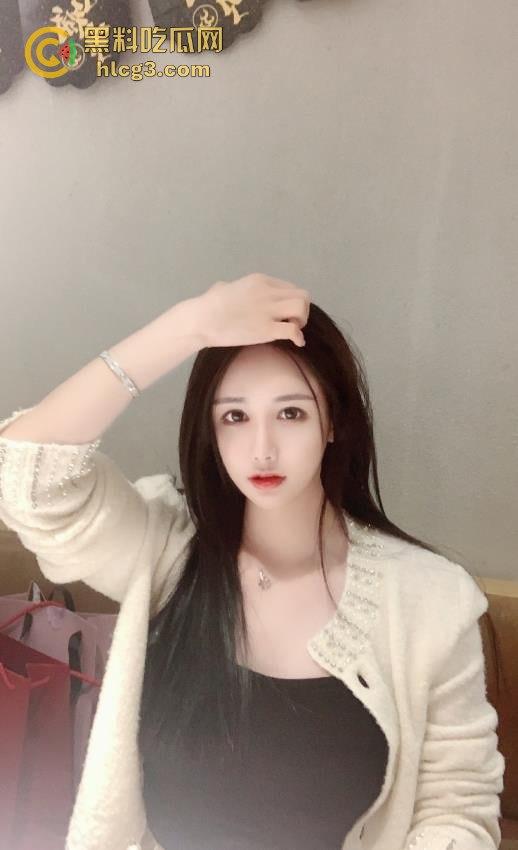 极度反差高颜值清纯女神【晓雅】性爱私拍曝光!白肤大波粉奶头尽显诱惑,私处已被金主玩黑令人心动!