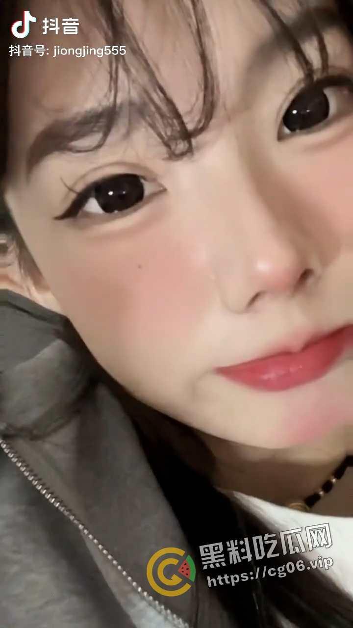 开盒抖音200w粉丝 【囧静】维密圈烧鸡 白幼瘦代表 代表着00后登上历史舞台 并留下一地内衣