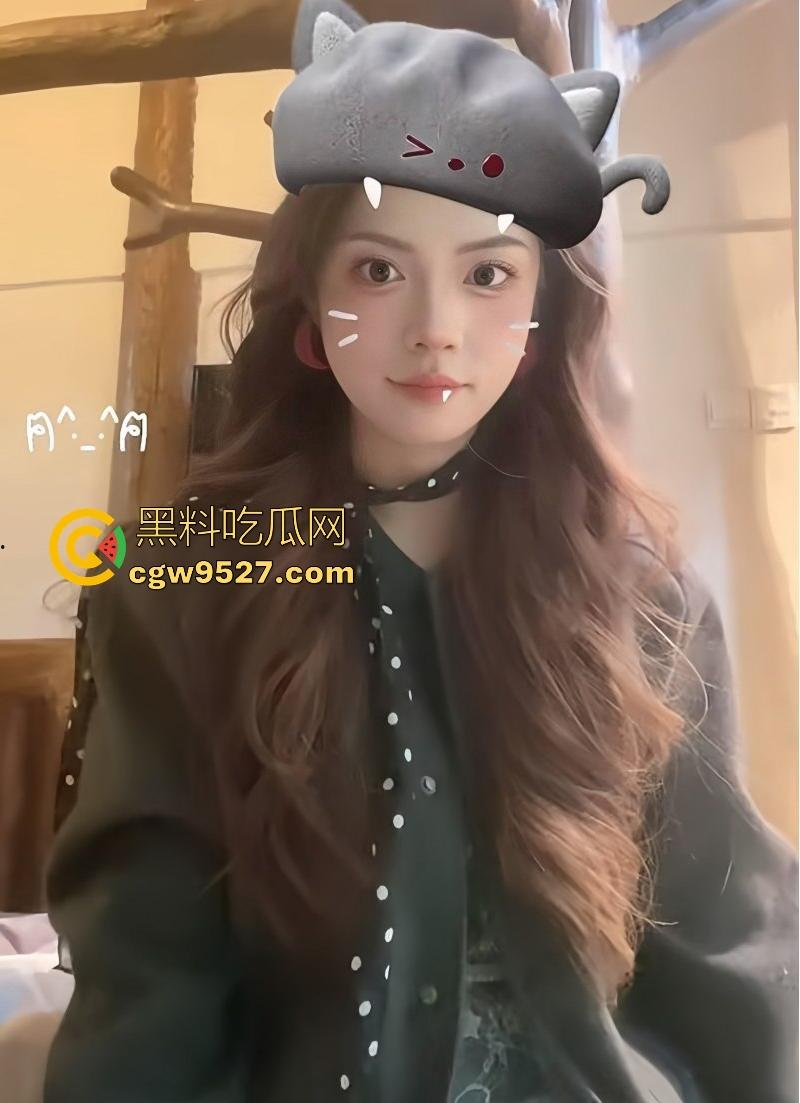 抖音约炮【铁锤妹妹】长时间的聊骚终于得手,紧致嫩穴夹得欲仙欲死,极致的反差骚逼!