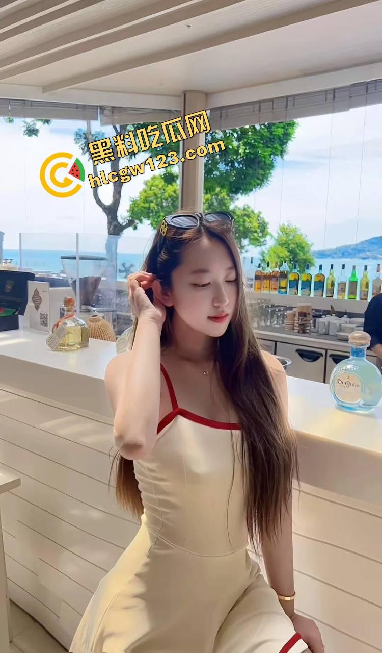 岳母端午串门趁闺女上班勾引女婿大屌狂插,骚逼夹得鸡巴冒火星无套爆射子宫,嫩奶巨乳舔到爽断魂!