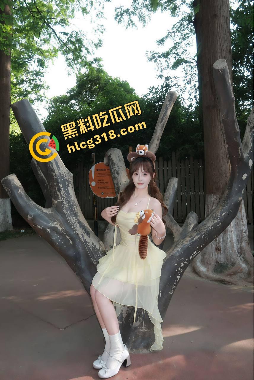 摄影圈潜规则曝光,cos女仆私房拍完讨价还价直接肉偿摄影师,一组写真一个炮,谁还说摄影师不吃香?