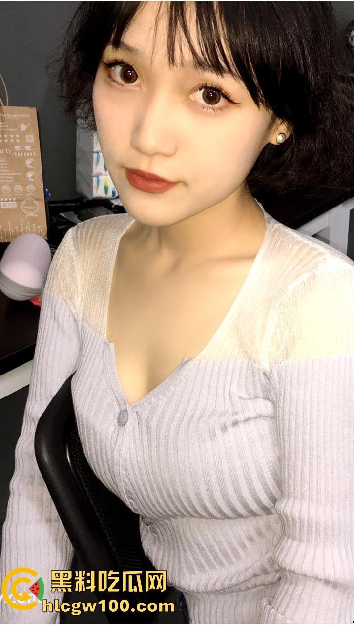 广东御姐【曹依依】和男友做爱视频被曝光,腰臀骚劲爆表,极致姿势挑逗口交让人看得想上!