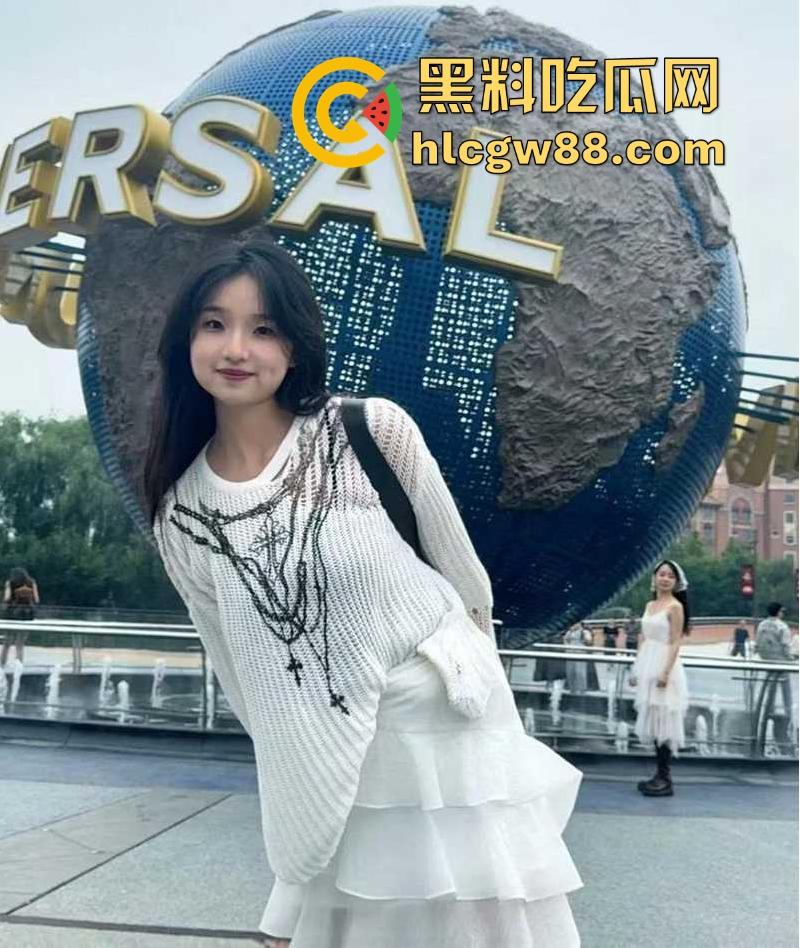 中国传媒大学【白洁】研究生情侣性爱视频曝光 各种舔屌卖骚 无套做爱中出 反差感爆棚!