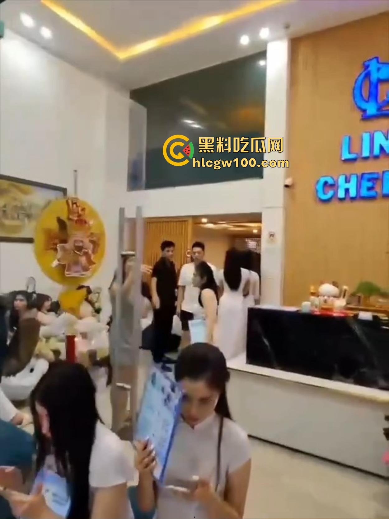 泰国mini版天上人间，选美店小姐姐个个顶级骚货全场嘎嘎乱杀，国内要有这配置就直接起飞了！