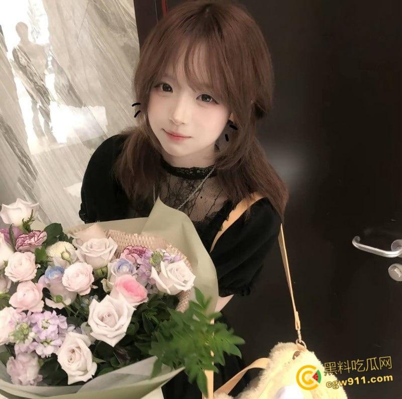 抖音340万粉网红【少涵】自曝猛料,男友伍六七出轨操女粉,无套内射女粉为其打胎,做爱视频曝光实锤无疑!