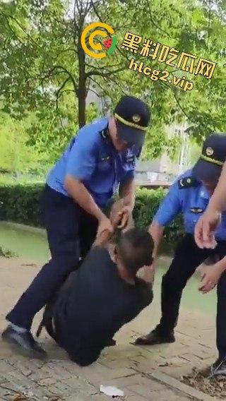 武汉城管打人?官方回应:不好意思,城管是冒充的!