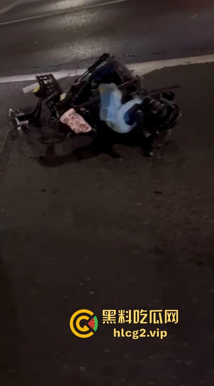 这哪里是开的太快是飞低了 时速过快致花季少女当场断腿身亡